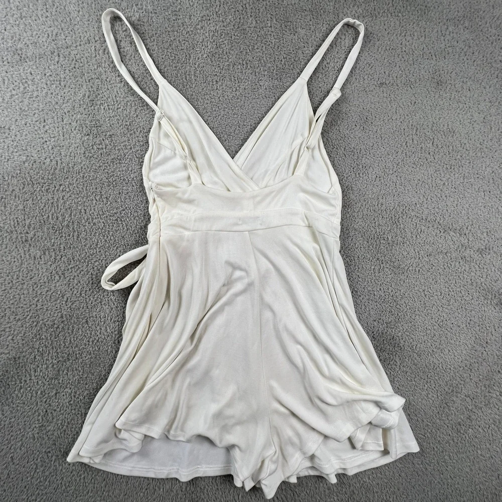 Urban Outfitters Kimchi Blue Y2K Wrap Romper Dress Side Tie Small White - Picture 10 of 12